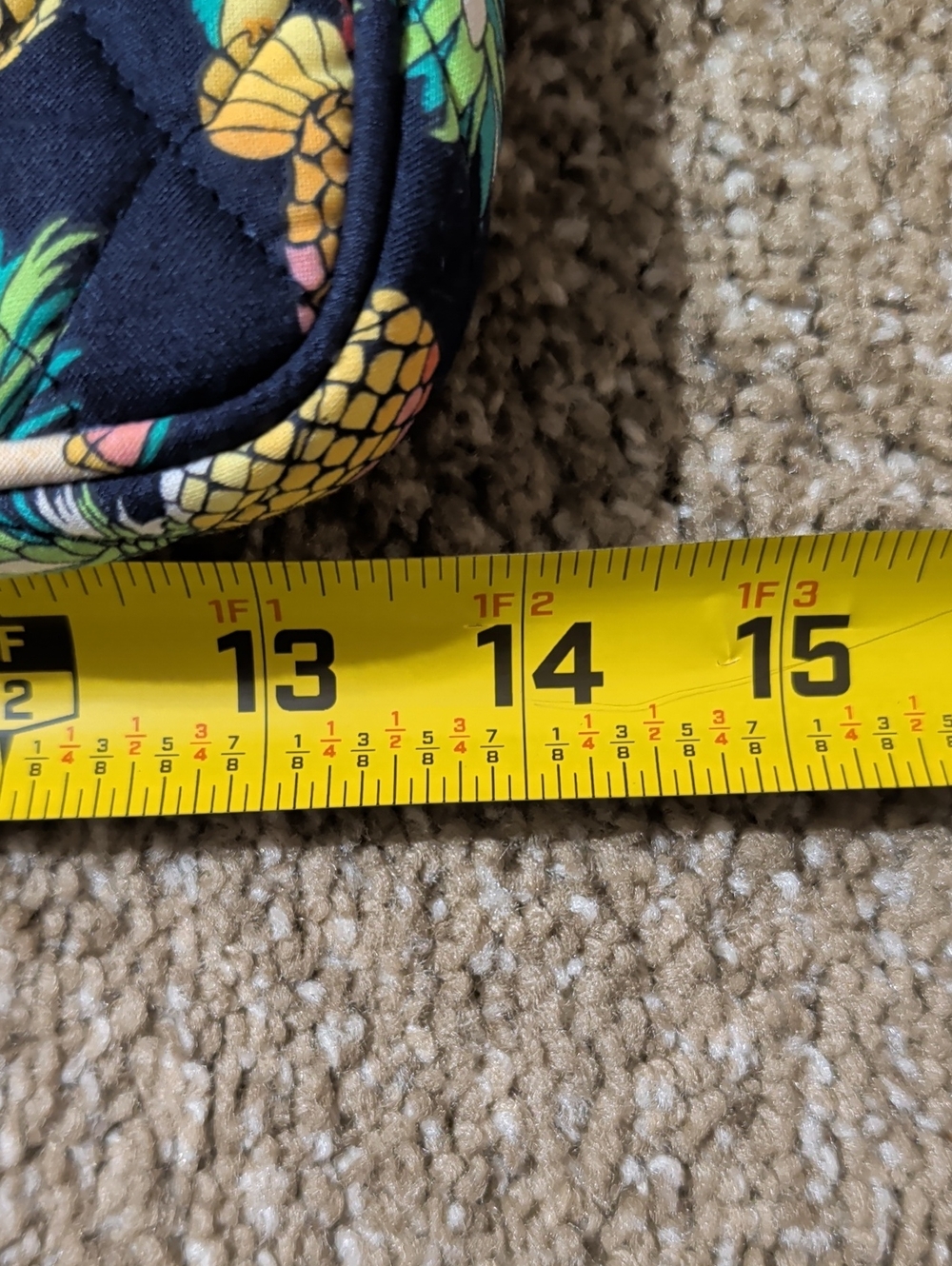 Quilted Pineapple Print Tablet Sleeve - Picture 4 of 6